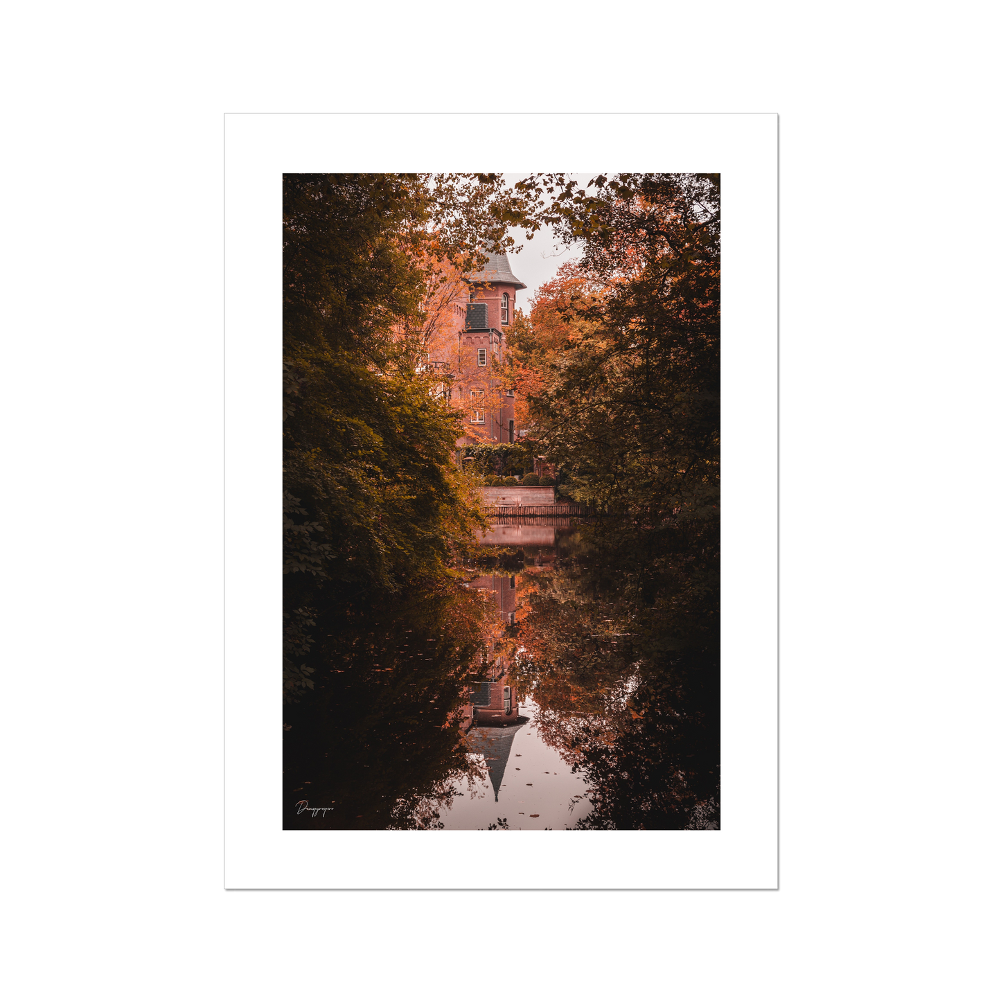 Hidden Majesty - Poster